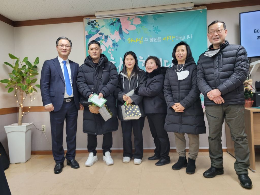 4교구-이원기,이정애,주영수,김은경(둘째주수료식).jpg